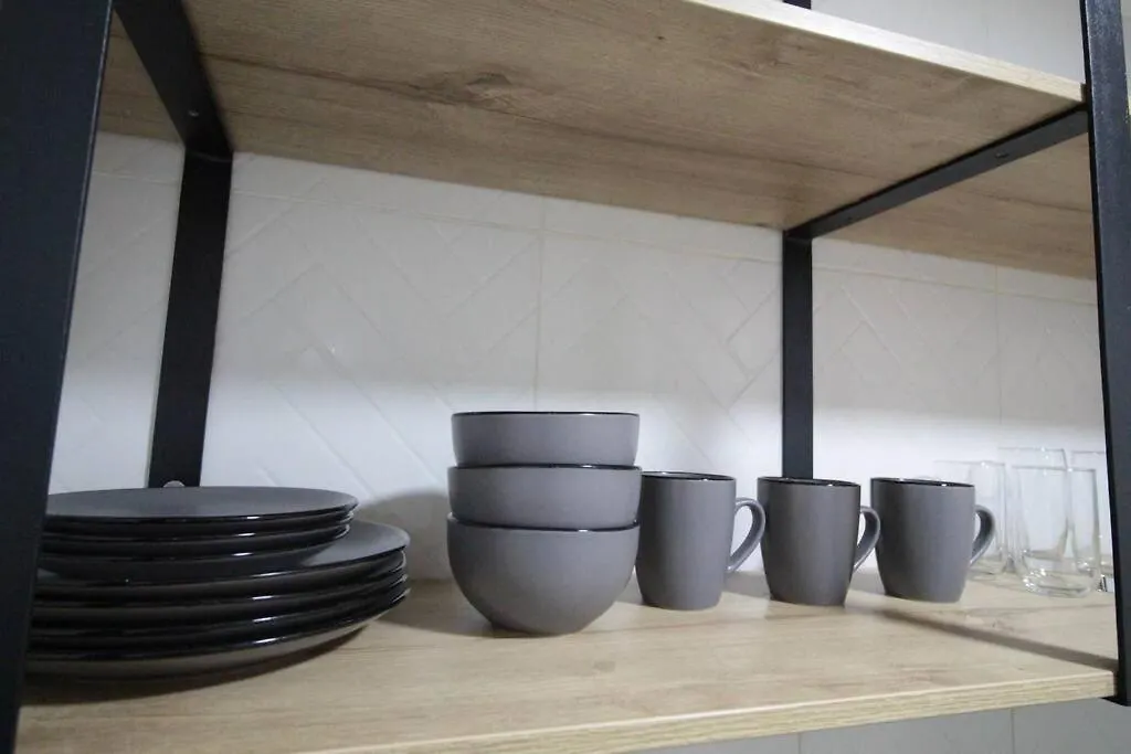 Aparta Estudio Cerca Al Parque Lleras M202 By Roots Rentals Medellin 0*,