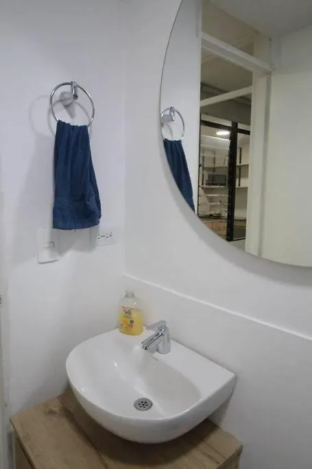 Aparta Estudio Cerca Al Parque Lleras M202 By Roots Rentals Medellín Colombia